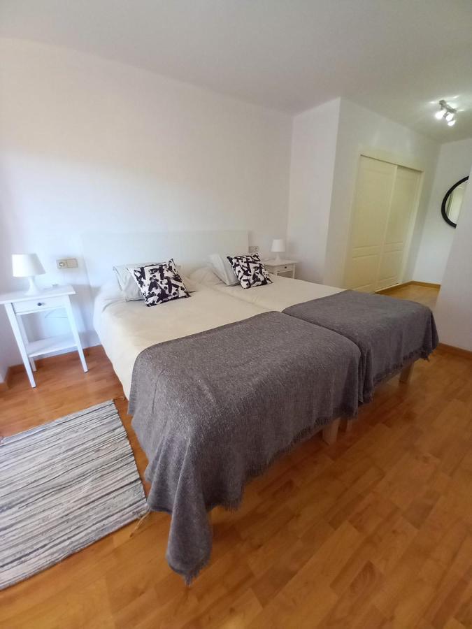 Calido Apartamento Con Gran Terraza Y Vistas A 600 Metros Del Mar Benalmadena Luaran gambar