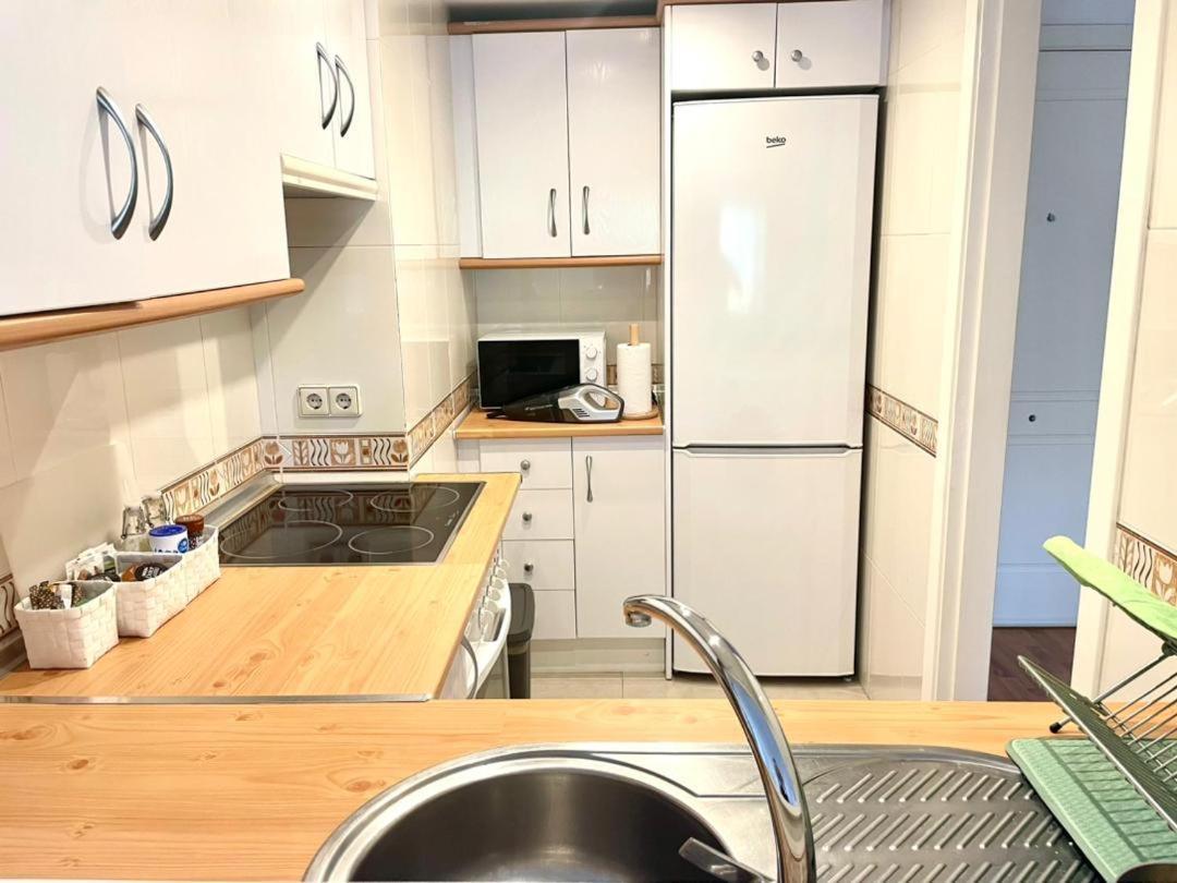 Calido Apartamento Con Gran Terraza Y Vistas A 600 Metros Del Mar Benalmadena Luaran gambar